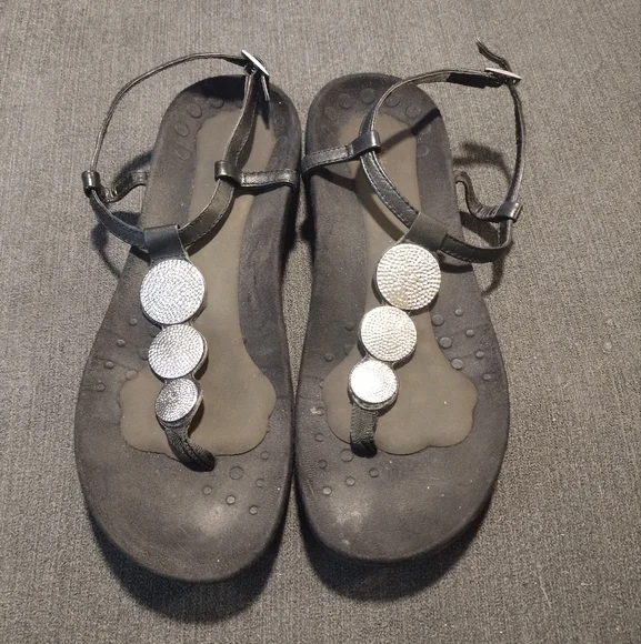 Vionic Lizbeth sandals size 9 - Picture 2 of 9